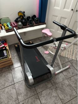 Sunny Health & Fitness Manual Treadmill – Foldable, No Electricity Required (Monitor Missing)