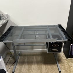Art Table 
