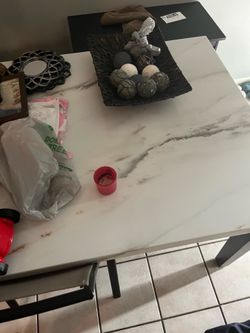 Dining room table