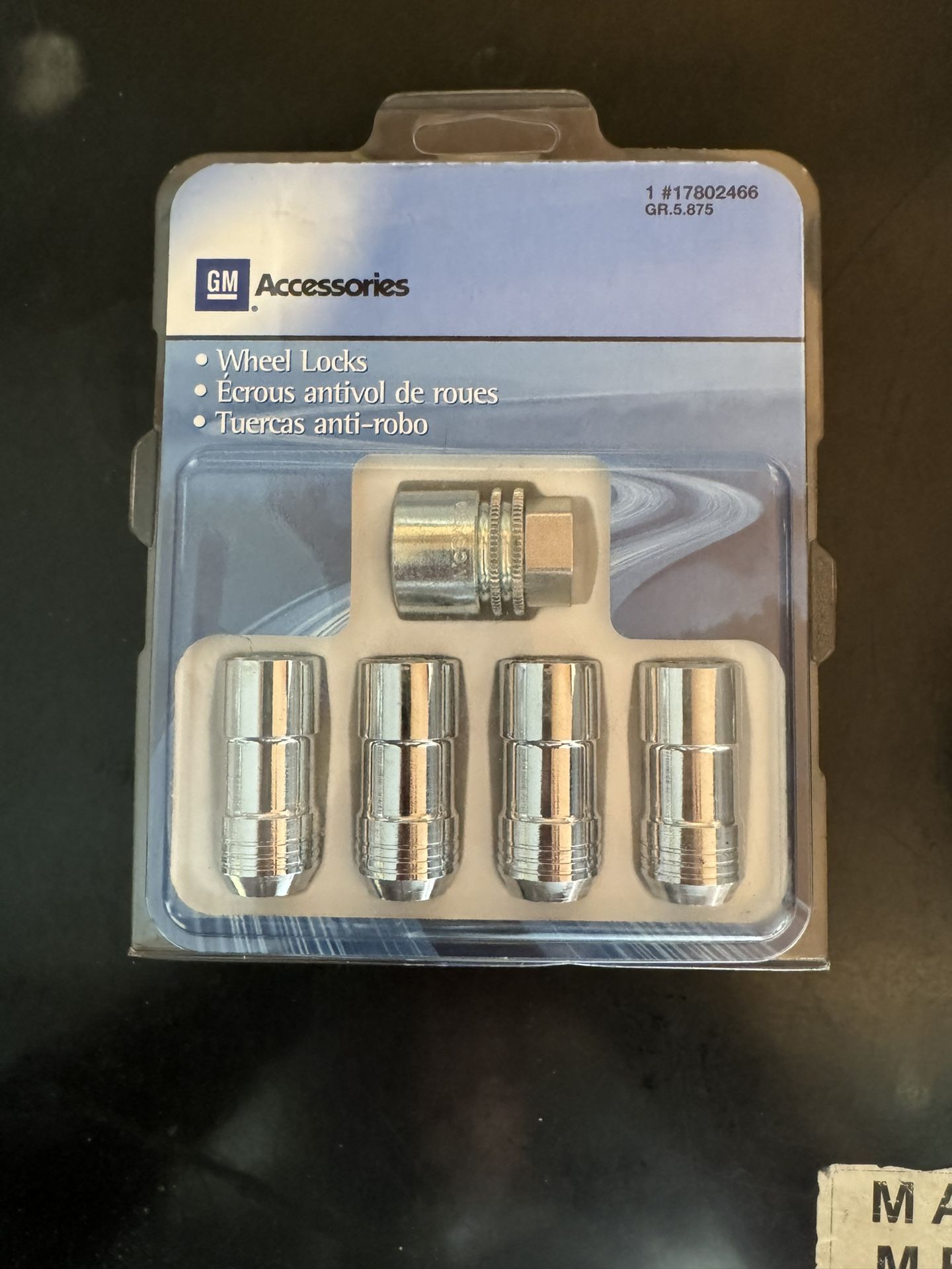 GM Wheel Lock Set
