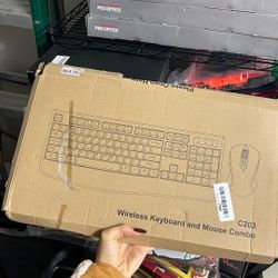 Wireless Keyboard And Mouse Combo 