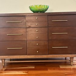 WOW! Gorgeous refinished MCM dresser / chest -- Great shape! 

