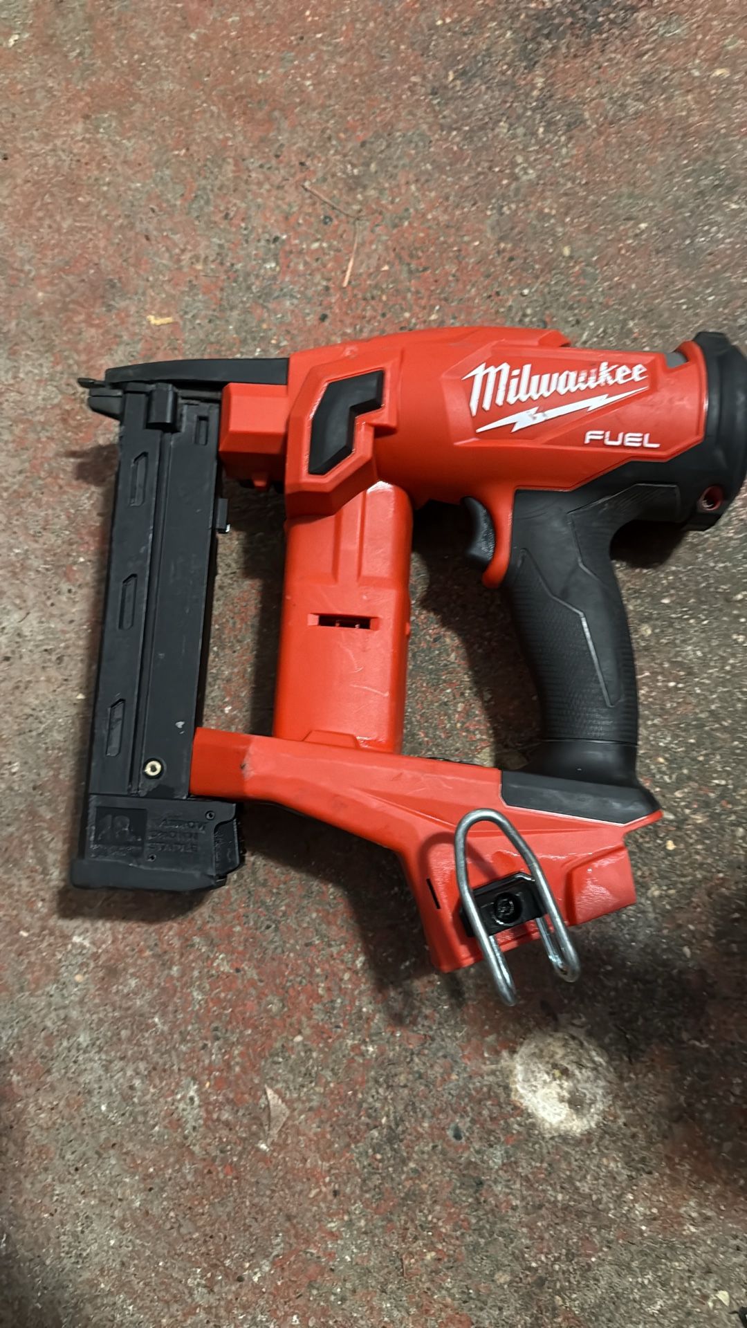 Milwaukee M18 18 Gauge Nailer