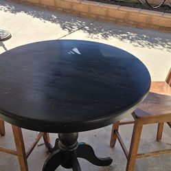 Outside tabletop and high chairs