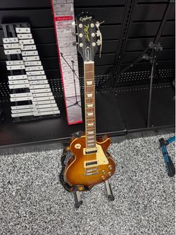 Epiphone Les Paul Classic Electric Guitar With Case