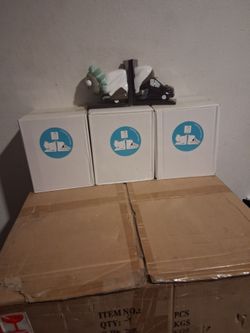 Rick and morty SDCC book ends