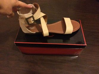 Sandal