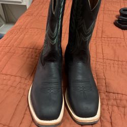 LUCCHESE BOOTS