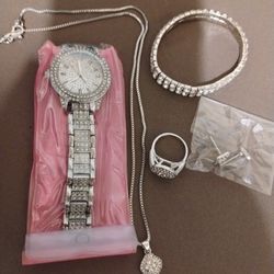 Brand New Jewelry Set