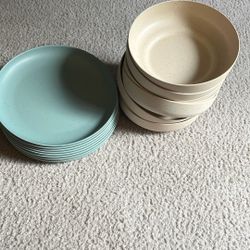 Set Of 8 World Market Plates And Bowls 
