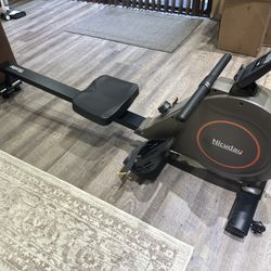 Rowing Machine 