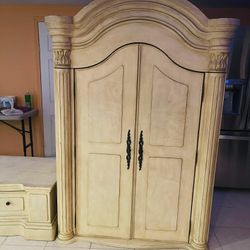 French Provincial Armoire/ Wardrobe/ Dresser/TV stand