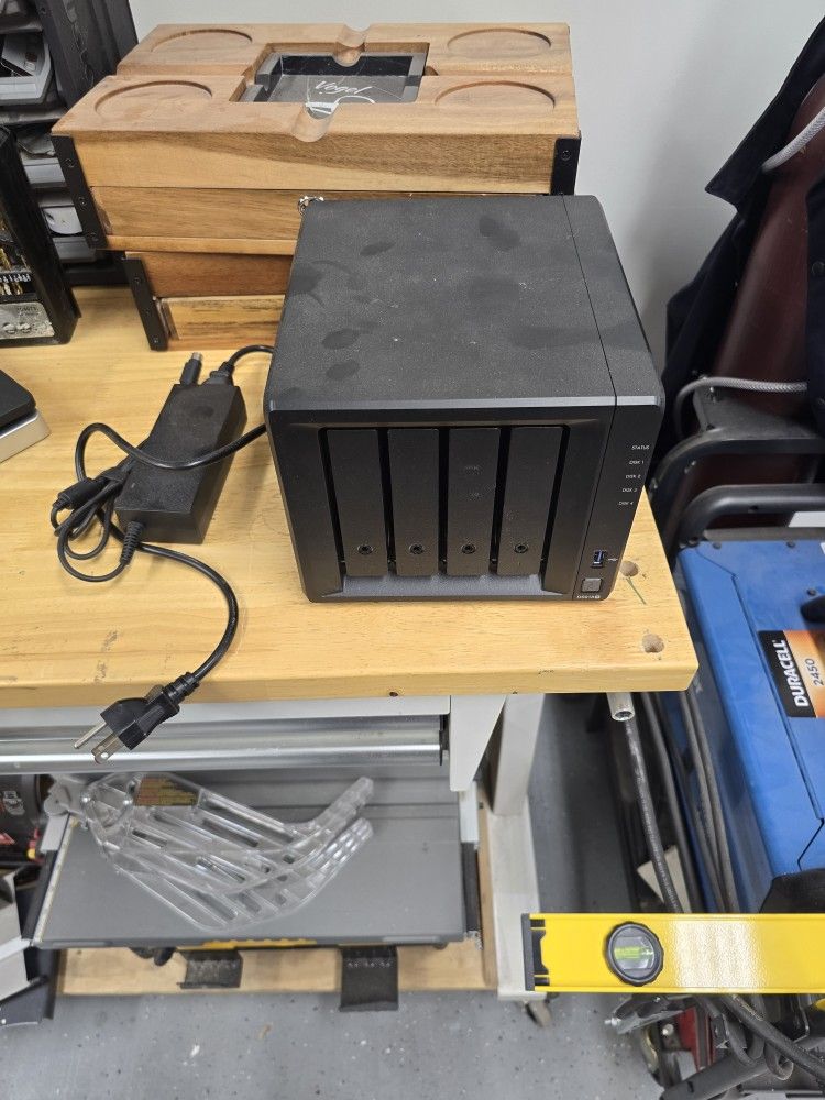 Synology DS918+