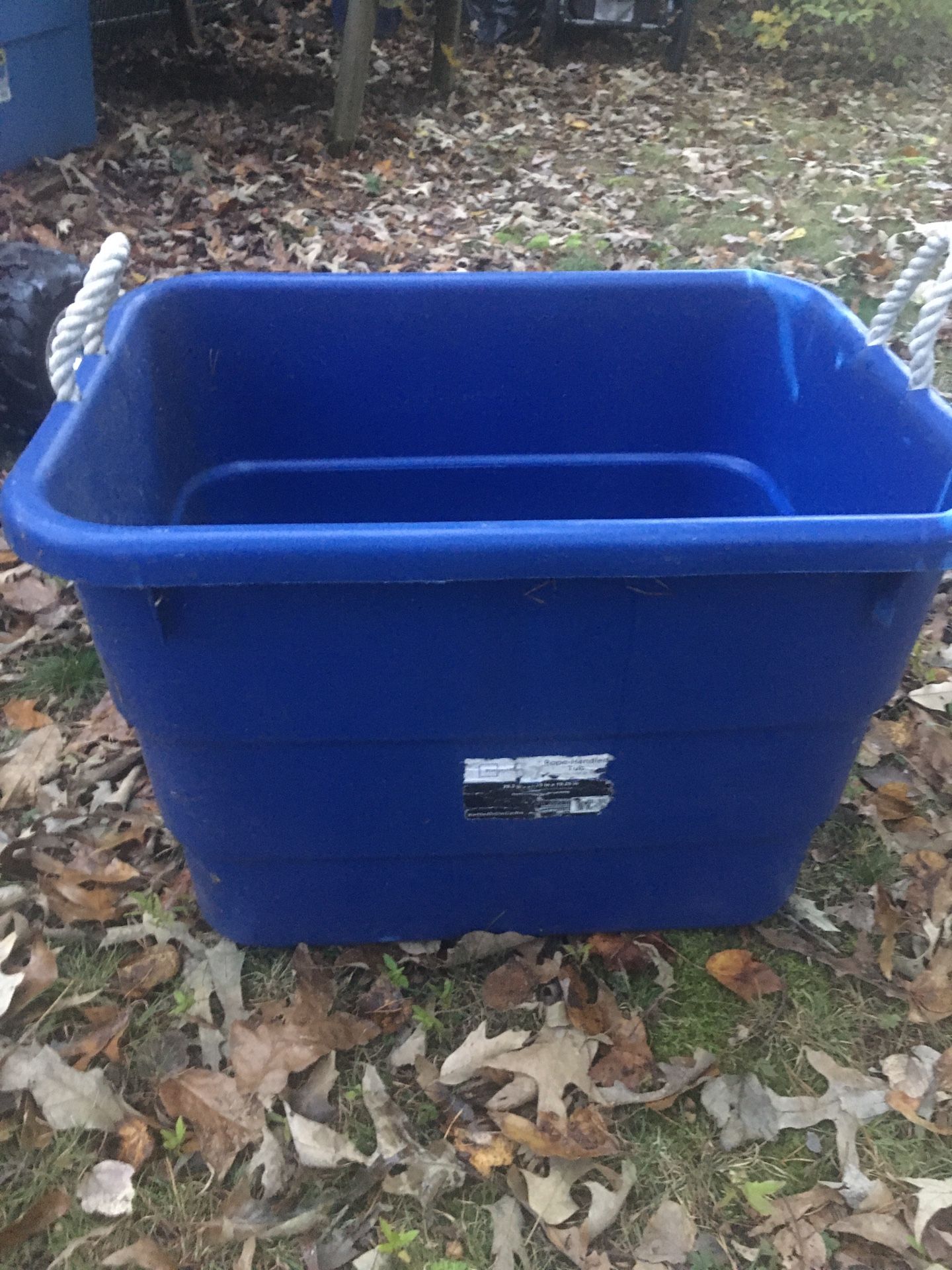 Nice large 40 gallon container only $15 firm