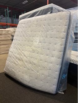 KING MATTRESS SEALY PILLOWTOP PLUS FIRM