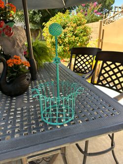 Garden decor