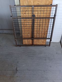 Metal Wire Gate Panel with Latch