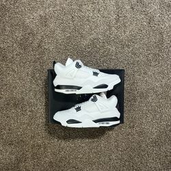 Jordan 4 Flight Club Size 10.5