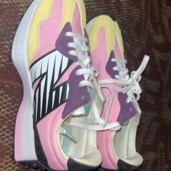 New & Used Shoes — 30$ EACH OBO