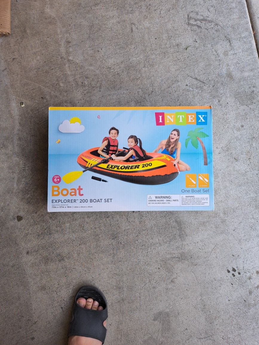 INTEX Kids Boat Explorer 200