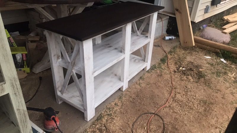 Farmhouse Style entry/console table