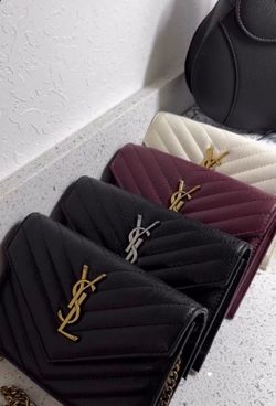 WOMENS BAGS