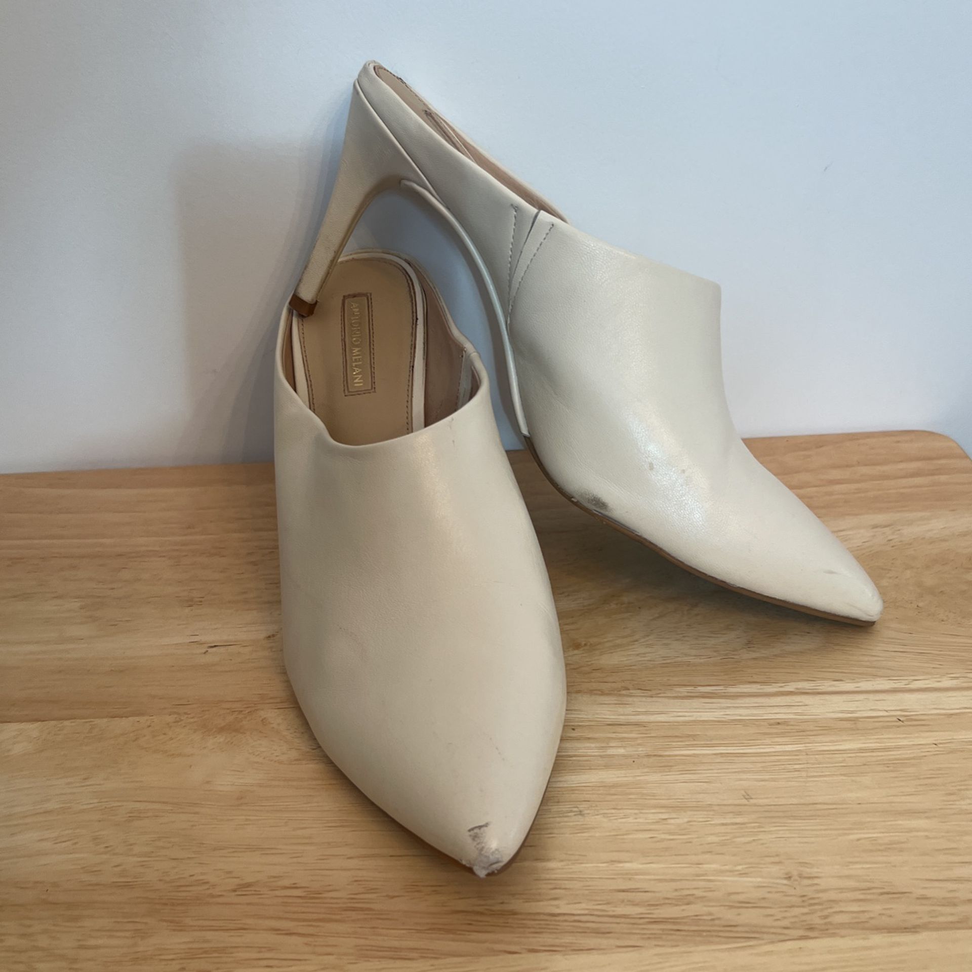 Antonio Melani  Mule Leather Cream Shoes 
