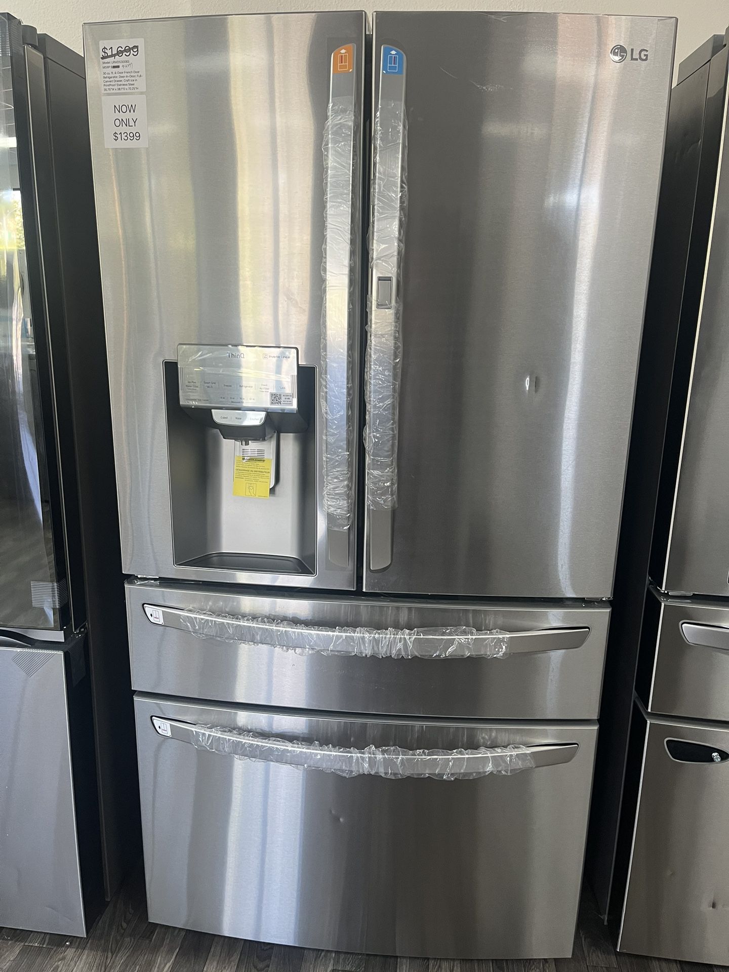 Hot Deal / LG French Door Refrigerator With Convert Drawer And Craft Ice Maker WAS$4299 Now$1399