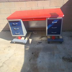 Tanker Desk