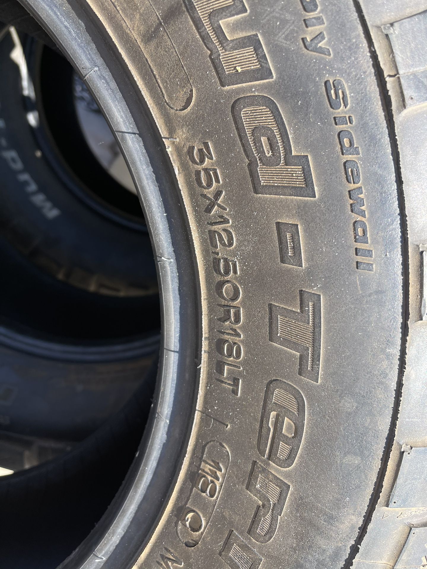 BFG KM2 35x12.50R18LT