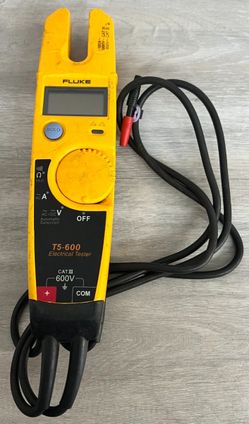 Fluke T5-600 Voltage Continuity and Current Tester 600 V (PO1022270)
