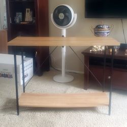 Consol, Entryway or Sofa Table - Excellent Condition!