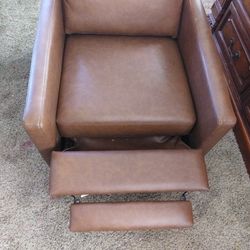 Small recliner