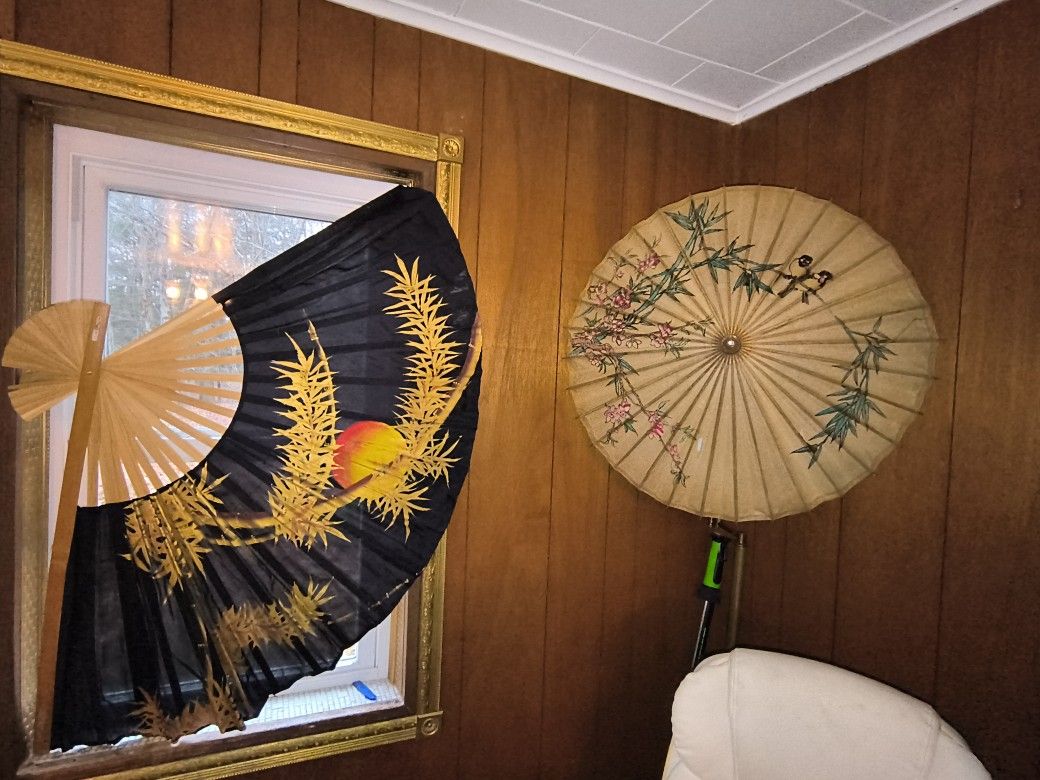 Large fan And Umbrella/ Parasol 