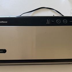 FoodSaver FM2900 Vacuum Sealer