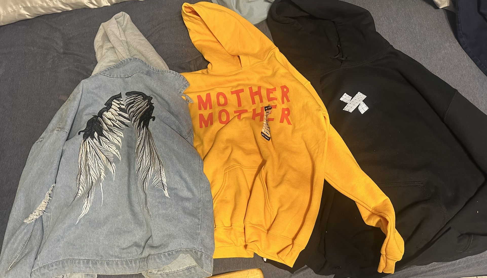 Hoodies 
