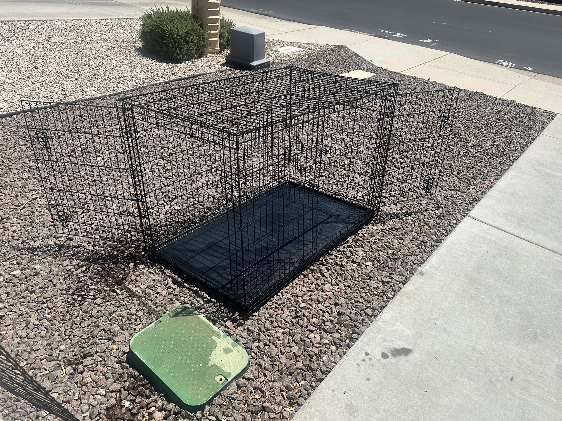 XXL Dog Kennel