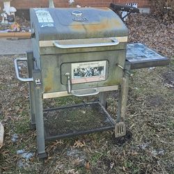 24 Inch Expert Charcoal Grill