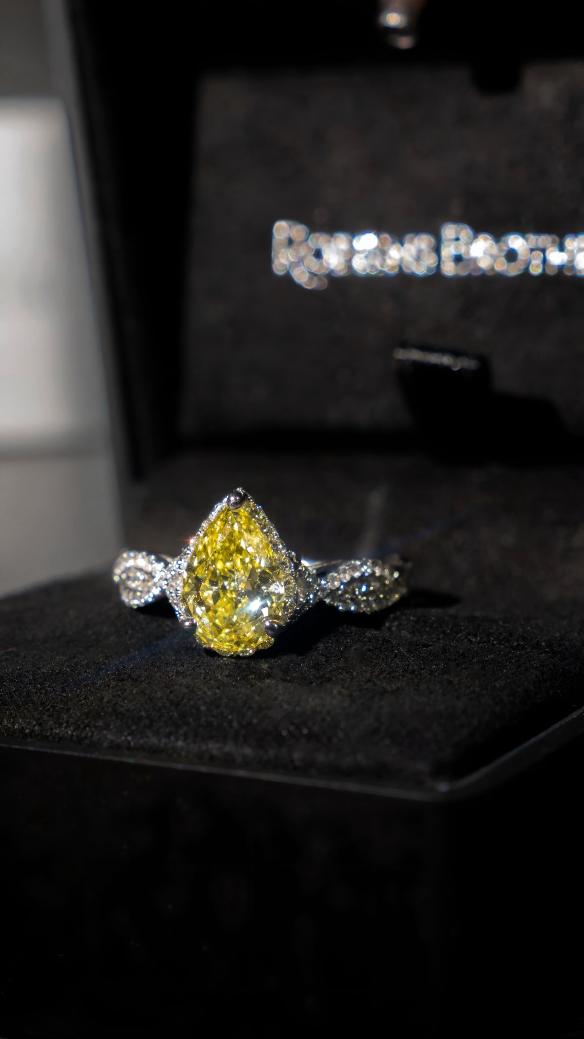 ⭐️💎⭐️ Robbins Brothers VS2 Engagement Ring ⭐️💎⭐️