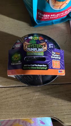 Mystery Dumpling Spooky Glow Edition Toy