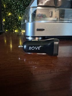 Rove USB car charger usb port