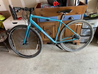 Diamondback Large Frame Hybrid