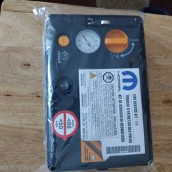 MOPAR JEEP CHRYSLER DODGE OEM MOBILITY SERVICE KIT TIRE PUMP &  TIRE SEALANT 12V. 