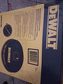 DeWalt Brush