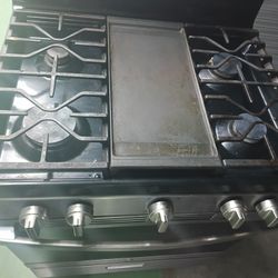 General Electric Gas Stove 
