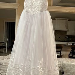 White Communion Dress, Never Worn, Size 8