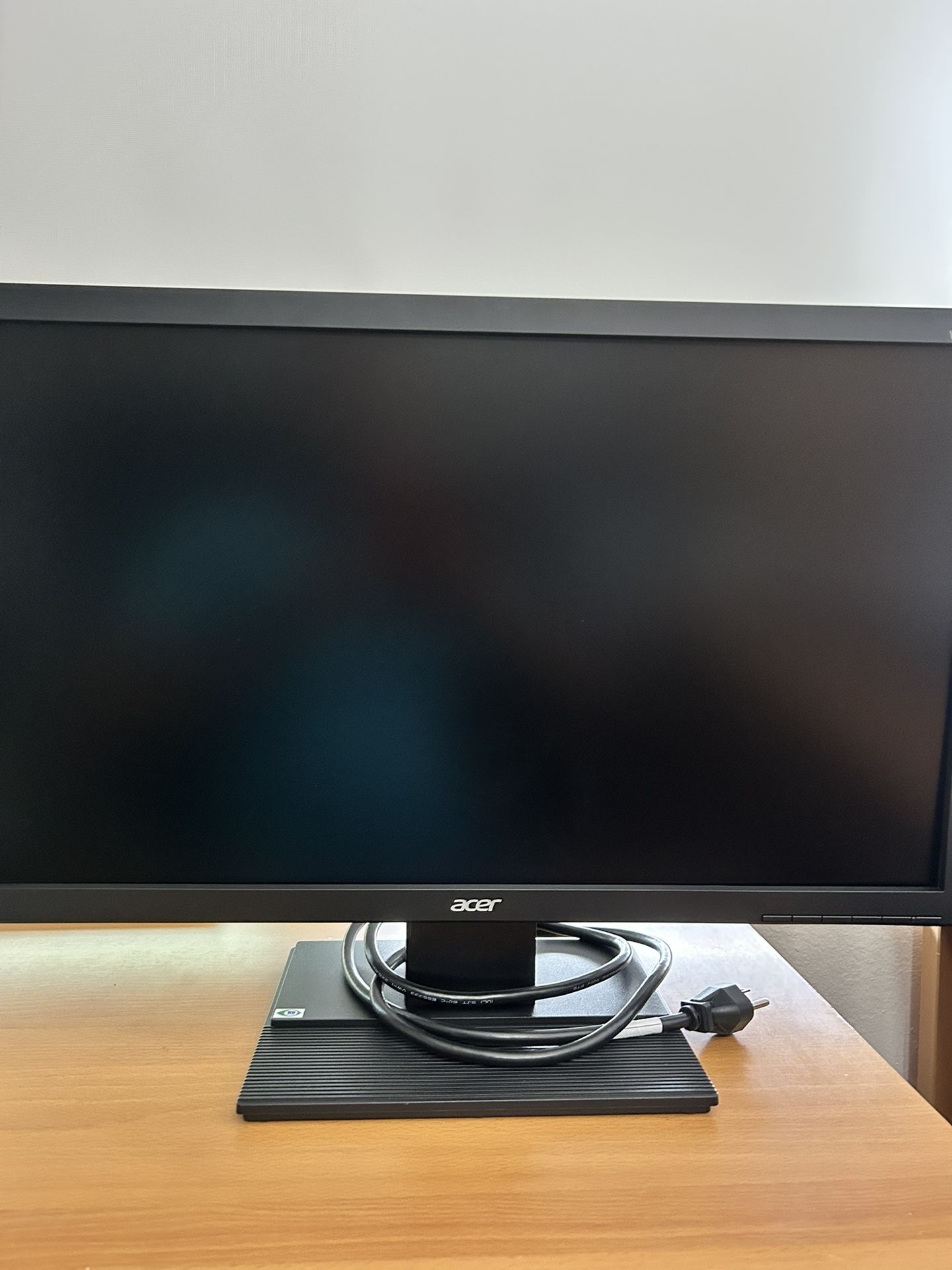Large Computer Monitor (New w/ Box)