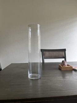 Acrylic vase
