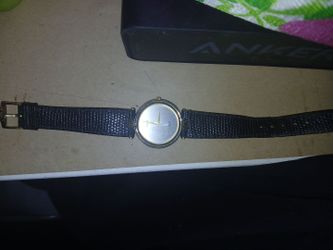 Vintage Gucci 4500M Two-Tone Men’s/Unisex 32mm Quartz Watch – Black Leather Strap