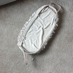 Moses Changing Basket With Pad And Blanket 